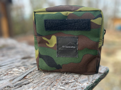 Interior Velcro Pouch